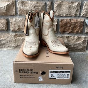 Liberty Black Maggie CZA Cobre Mantequilla